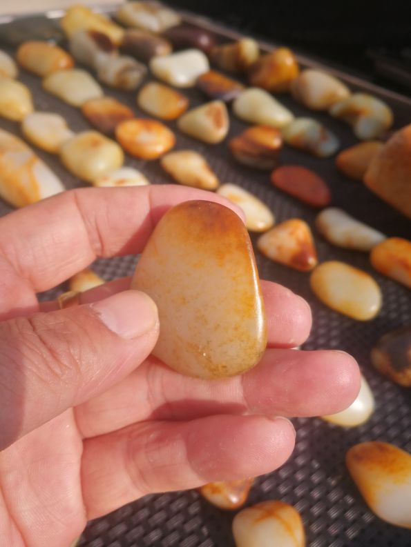 和田玉籽料直播间靠谱吗,青花籽料直播