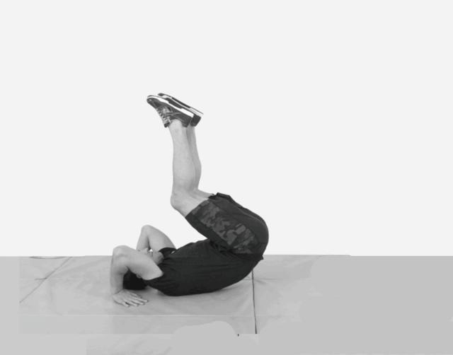 如何学会鲤鱼打挺教学视频,10秒教你鲤鱼打挺