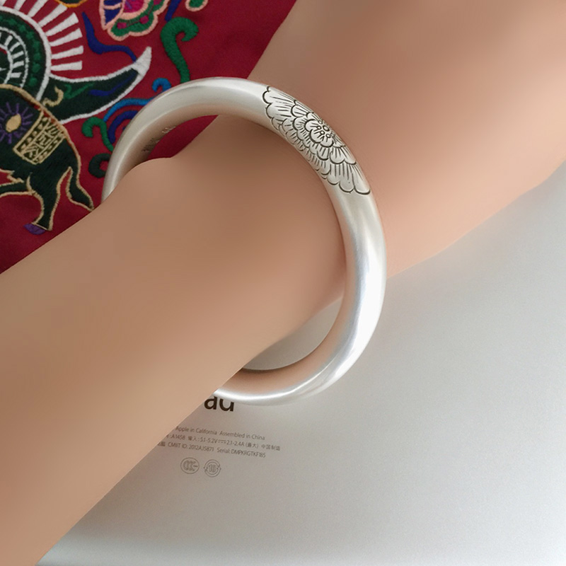 足银泰银藏银苗银哪个最好,藏银泰银苗银925银有什么区别