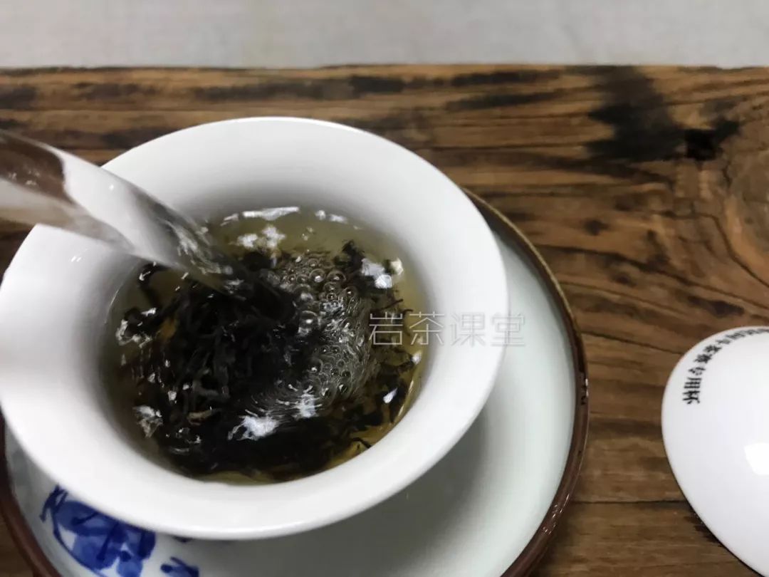 桐木关的红茶和云南红茶的区别,桐木关红茶是什么红茶