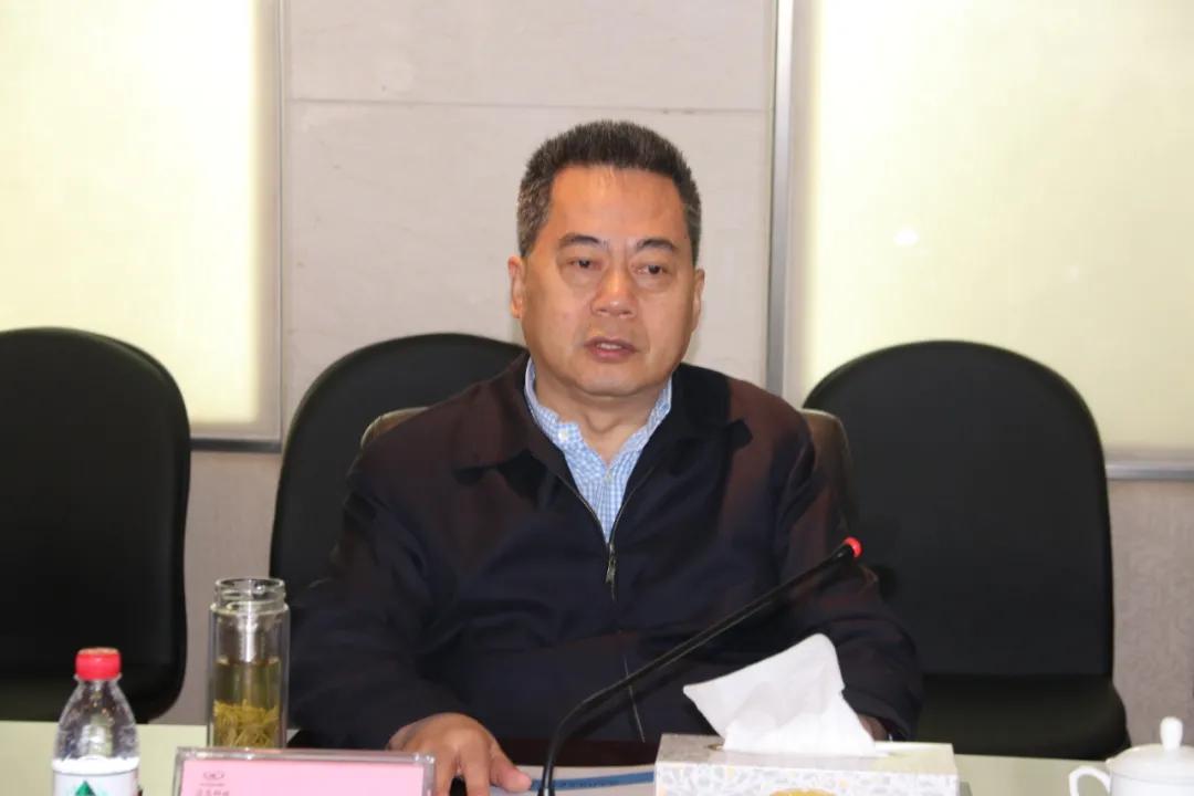 携手共推绿色物流发展汉马科技与沧兴控股签署战略合作协议