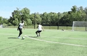 实战简单过人技巧,双变向过人如何做到精髓