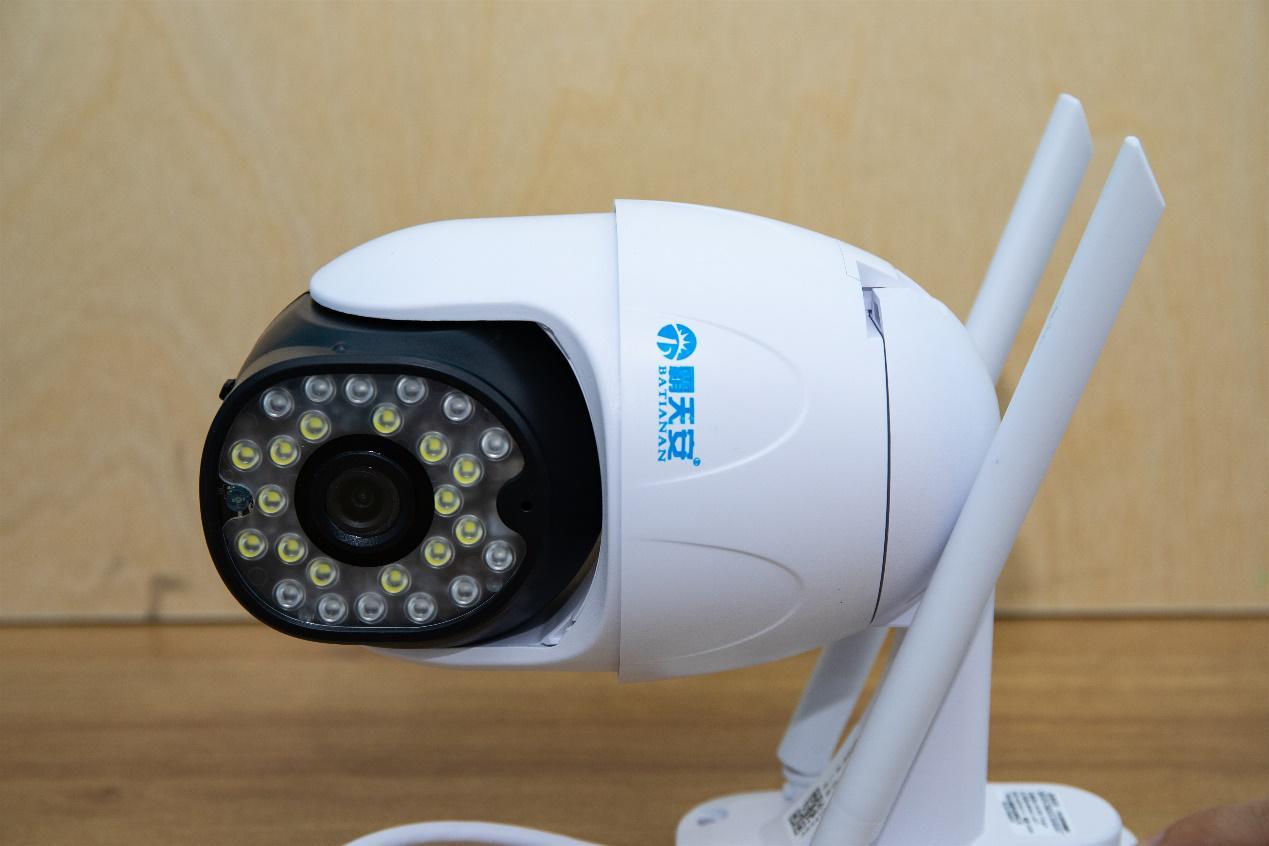 霸天安c53摄像头安装教程,霸天安免插电摄像头测评