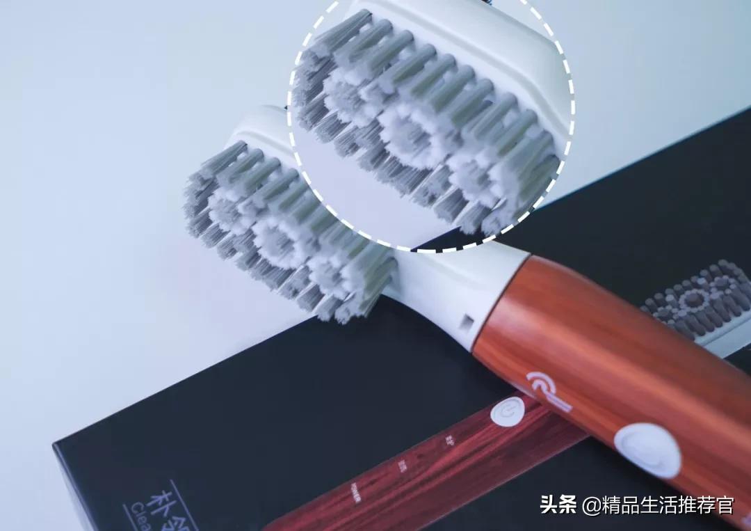 下雨天鞋子脏了怎么清洗小妙招,鞋子又脏又霉怎么洗