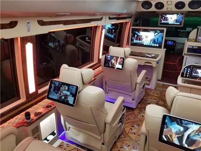 真考斯特和仿考斯特,丰田考斯特各个版本