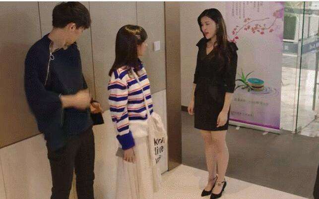 当你嫁给一个不赚钱的老公后,当你嫁给一个什么都不帮你的人