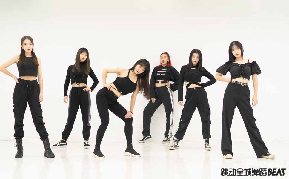 为什么爵士舞更适合女孩子,会跳爵士舞的女生有什么特点