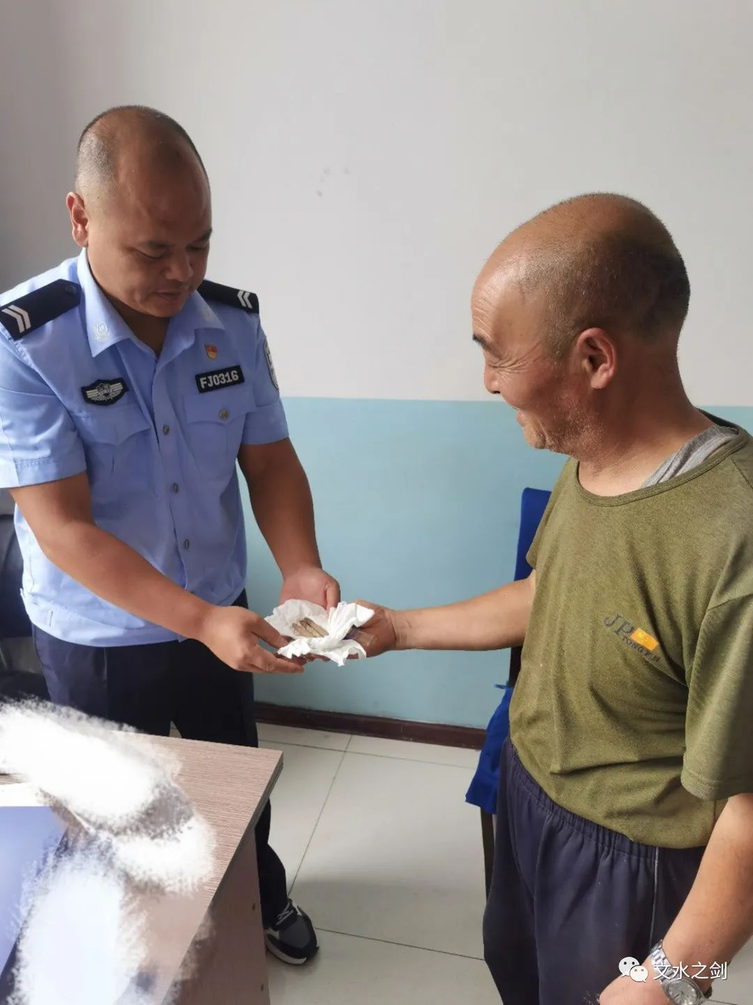 鏂囨按鎶ヨ,鏂囨按110鎺ヨ