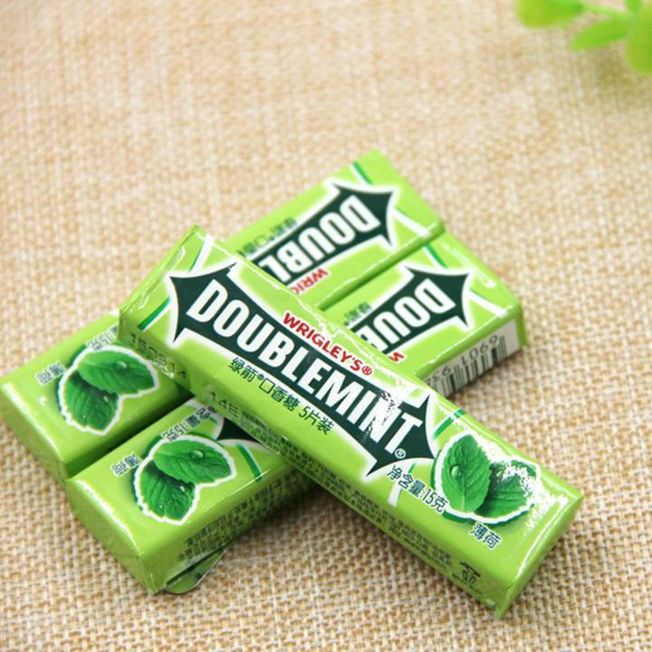 入境奇葩规定盘点,口香糖都成了*禁品违**!带多了直接进监狱!