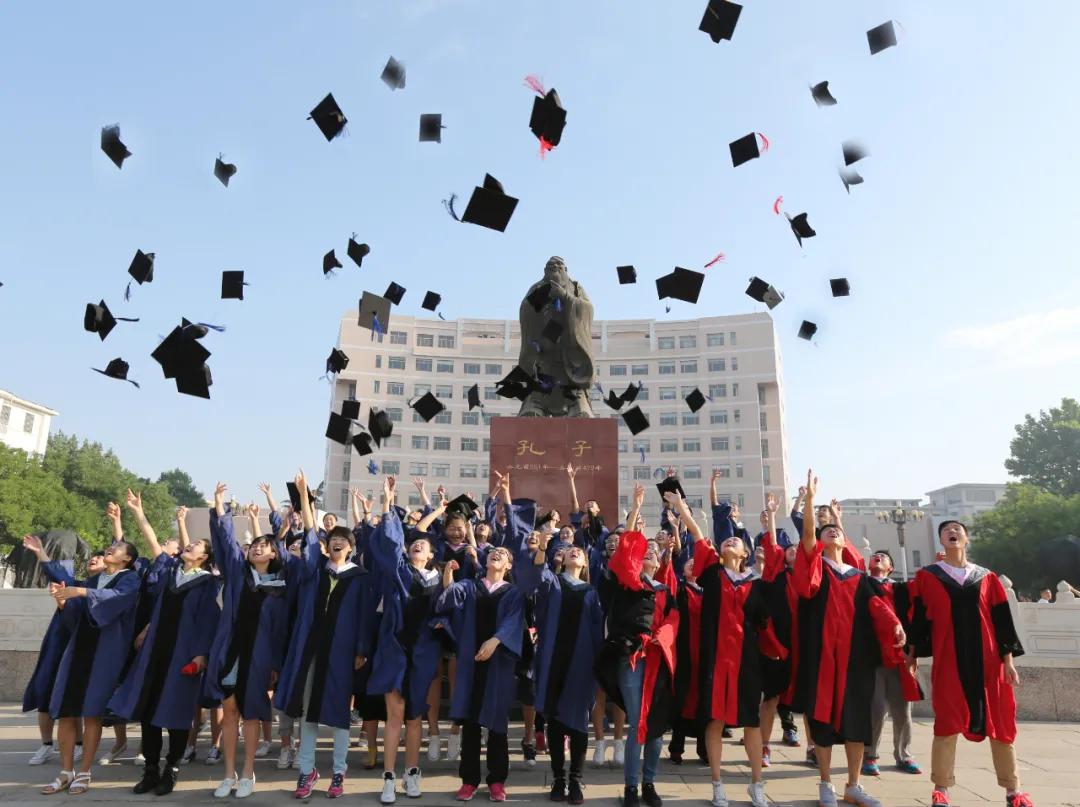 青岛大学在职研究生招生官网报名,山东曲阜师范大学研究生招生简章