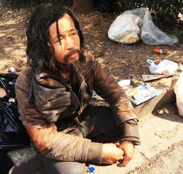 流浪大师沈巍的网红之路,网红大师沈巍事件