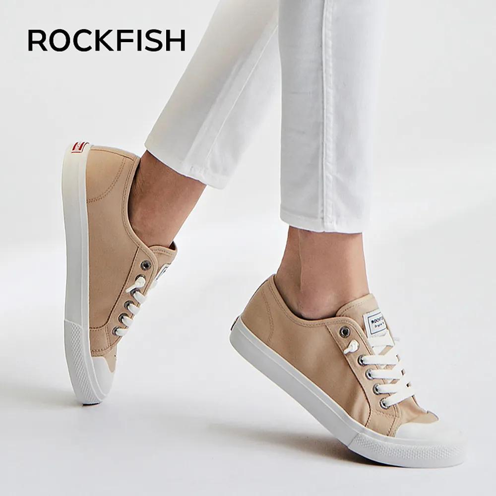 低调百搭高奢夏季英伦休闲小白鞋,百搭中跟漆皮鞋英伦风