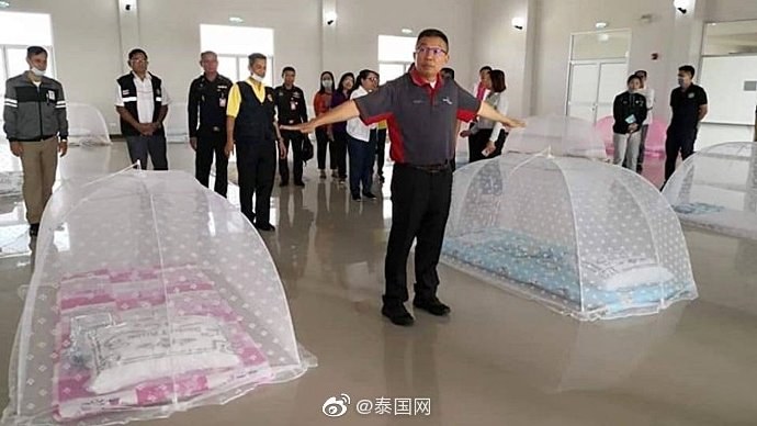 国外的月亮有多可怕,外国的月亮是不是比较大