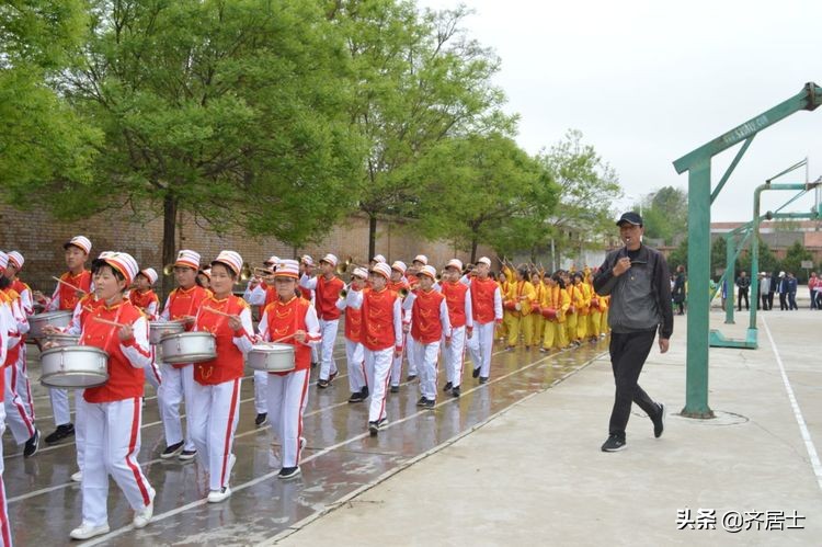 杩愬姩鍋ュ効鏄捐韩鎵嬫椂浠ｉ獎瀛愮珵椋庢祦,杩愬姩鍋ュ効璧涘嚭椋庨噰璧涘嚭鎷兼悘