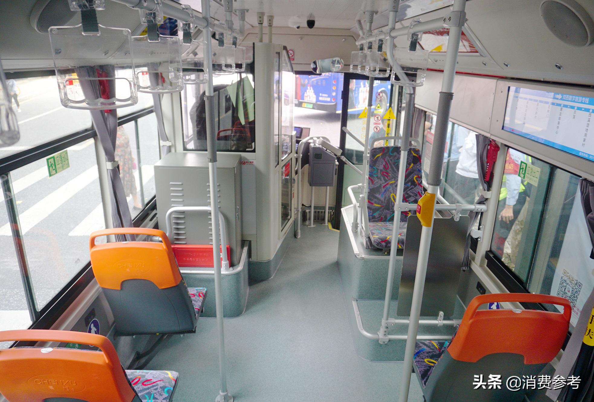 满满幸福感!坐苏州金龙纯电微巴畅游杭州西湖、西溪