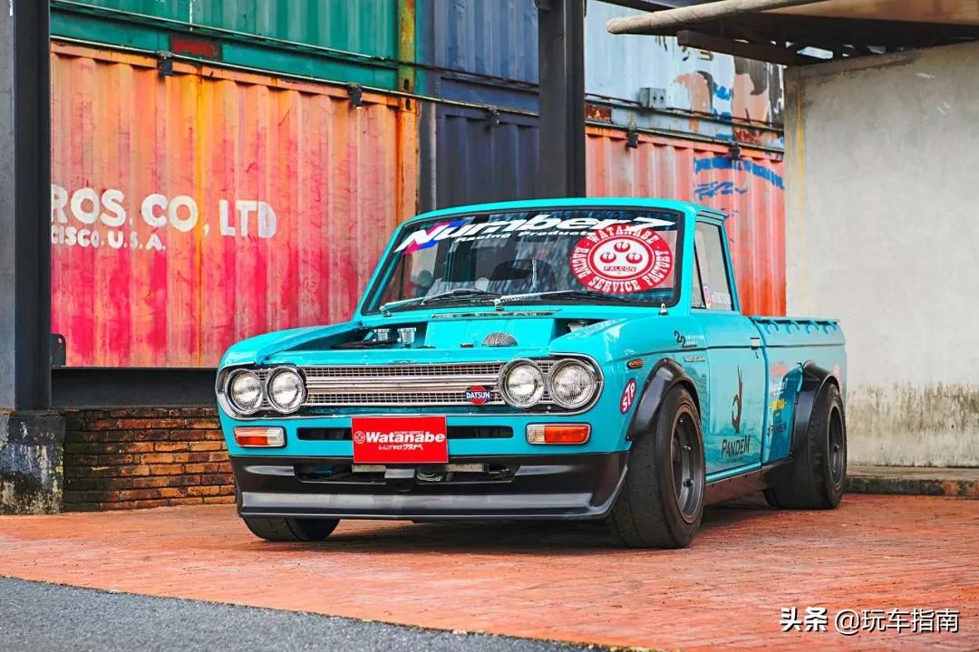 d-max皮卡改装泰国,一辆皮卡车改装成了一辆豪华房车