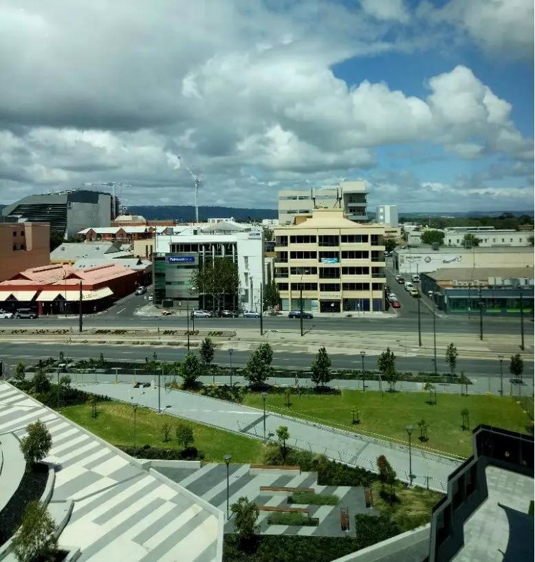 我在澳大利亚十年了，来说说这里的抗疫情况