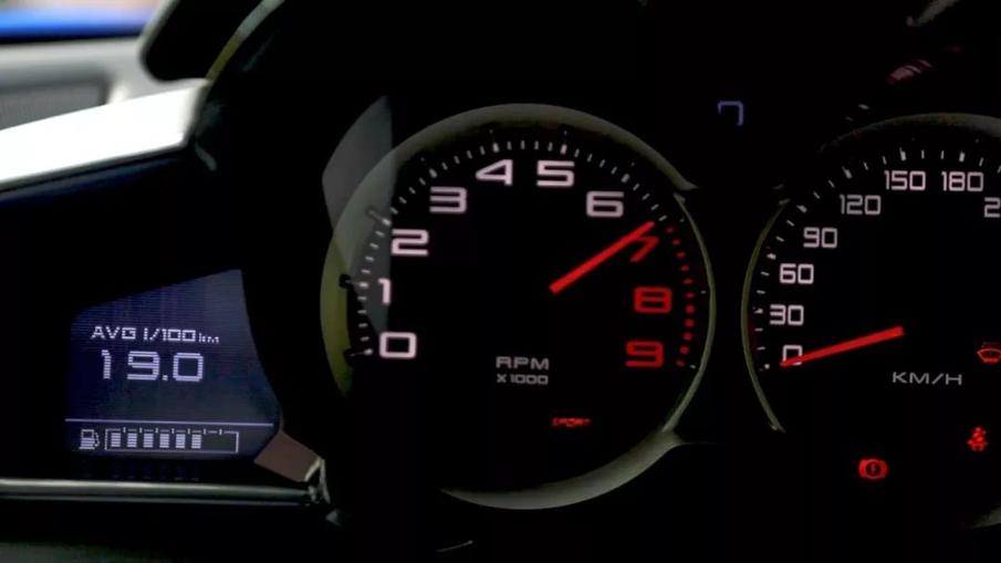 开跑车上下班是什么感觉,开跑车拉顺风车什么体验