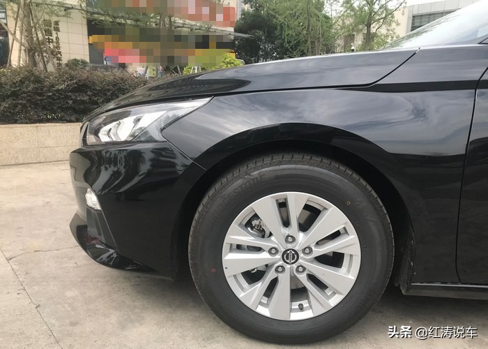 新天籁黑色,喜提日产天籁2018款