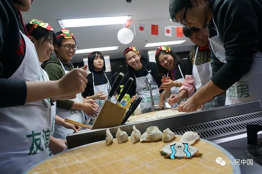 以武会友促交流,以武会友强身健身