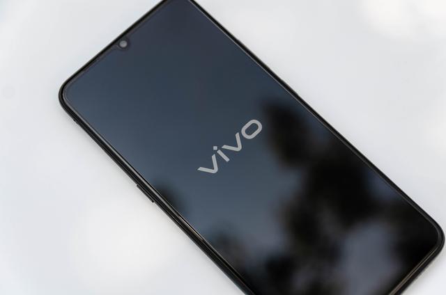 vivoz5手机值得入手吗,vivoz5现在还值得买吗