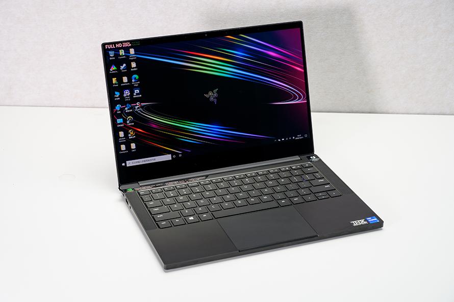 razerblade雷蛇灵刃13潜行版,雷蛇灵刃13潜行版能不能运行3dmax