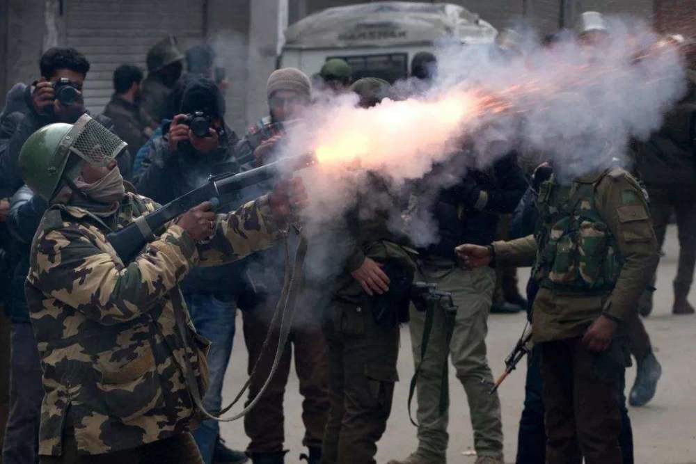 巴铁面临印度军事压力,巴铁支持中国