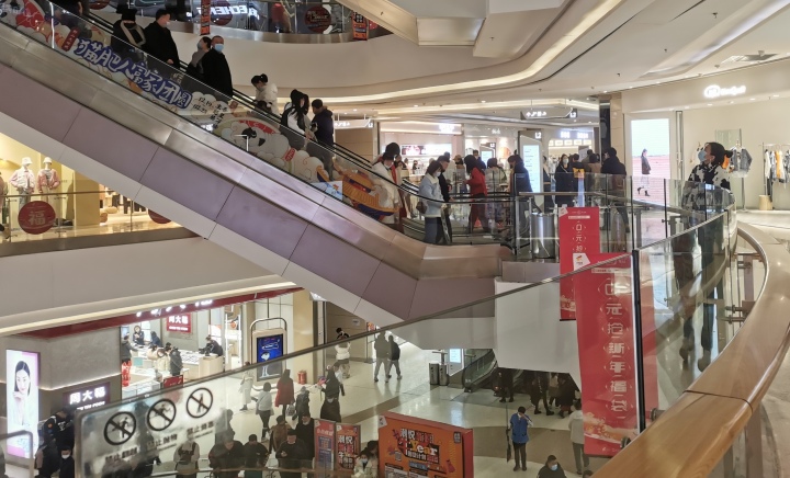 火爆！春节长假鞍山各商场迎“牛市”