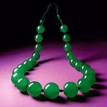 全球最贵的翡翠首饰,史上最贵翡翠单品