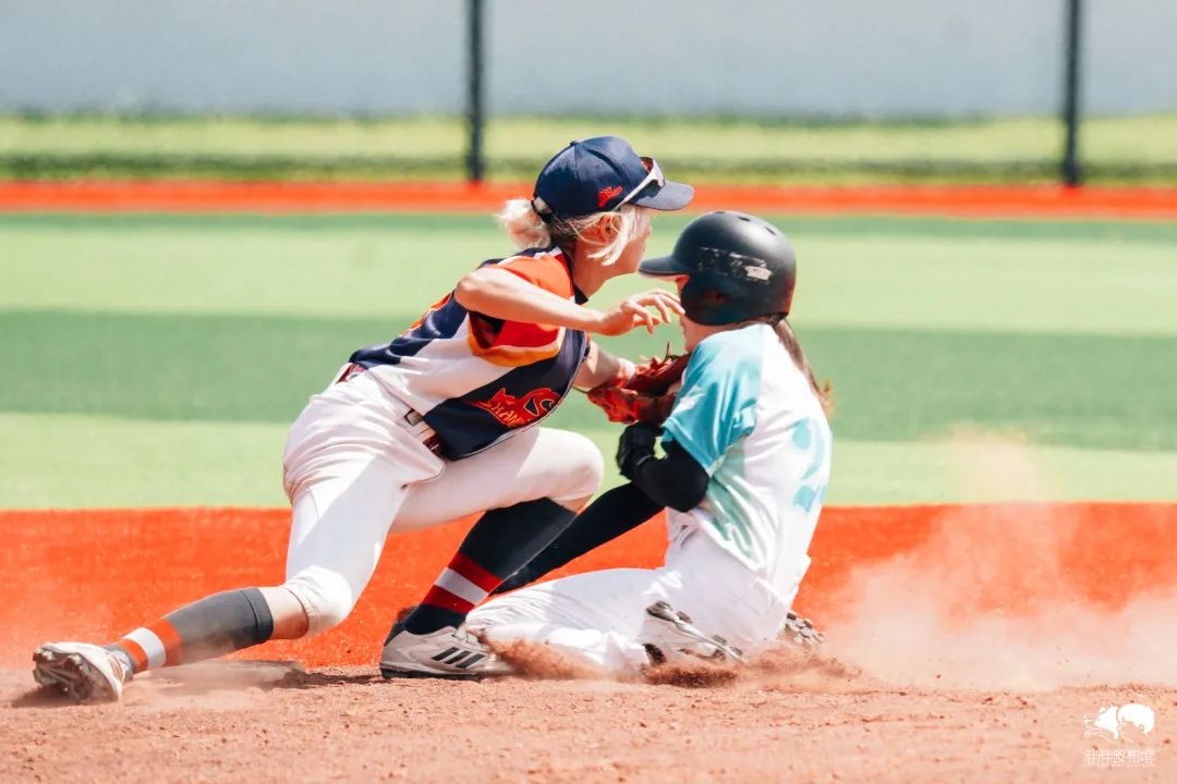 “Girls,baseballisfun!”——第二届曦照女子棒球赛纪实