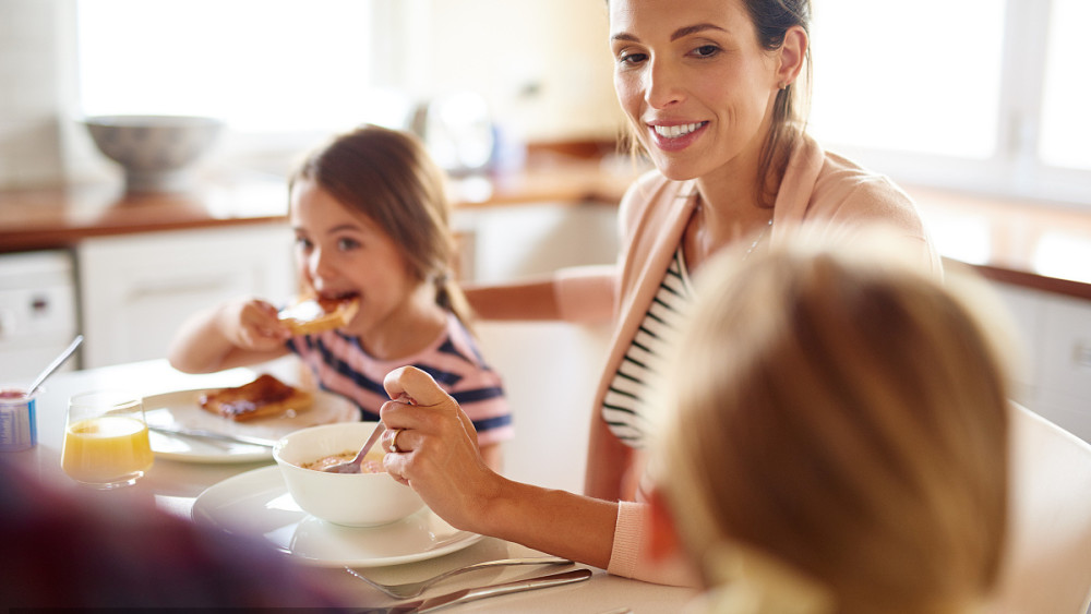 如何看待孩子早发育,孩子发育晚的4大特征