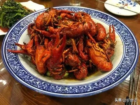 老瓦的一声叹息：天泽街原本是很有可能成为郑州美食第一街的