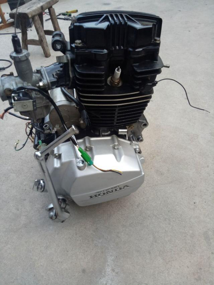 一般125摩托能跑多少码,普通125摩托车跑多少公里换机油