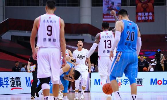 广东青年队球霸刘权标去哪里了,球霸刘权标迎接广东球员回归