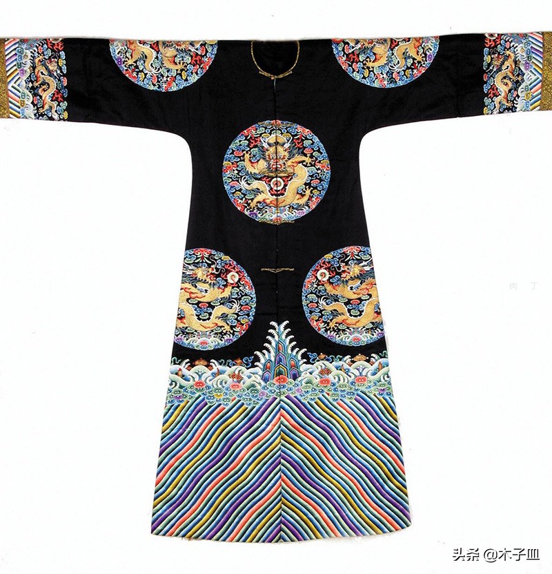 清代贵妇服饰,清朝贵妇装扮