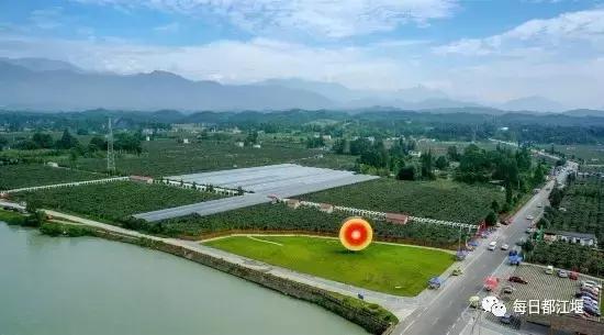 壮丽70年·奋斗新时代｜农村电商让都江堰农旅产品“香”起来！
