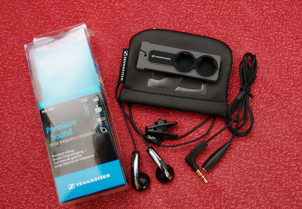 平头耳塞优缺点,平头耳塞式耳机越来越少