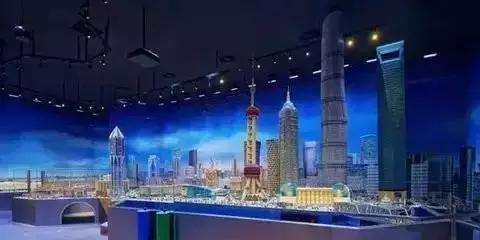 让乐高告诉你，如何用IP打通玩教娱三大产业链