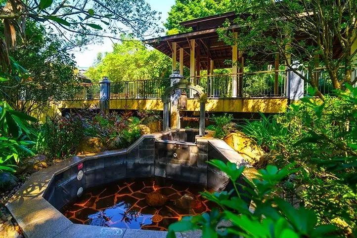 地派池畔,地派温泉度假酒店池畔别墅