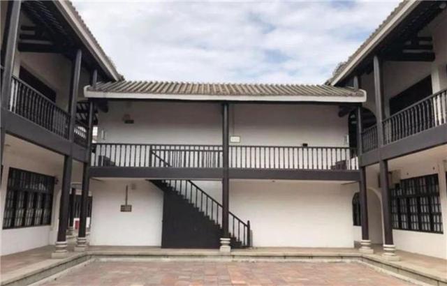 黄埔军校毕业生相当于什么学历,黄埔军校毕业的学生是什么学历