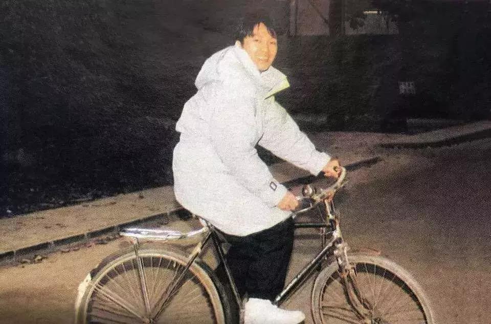 喜剧之王幕后故事,喜剧之王10分钟解说