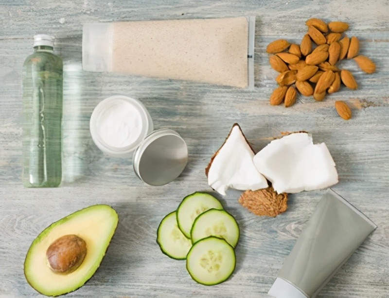 感觉护肤品吸收不了怎么回事,为什么你的护肤品不容易吸收