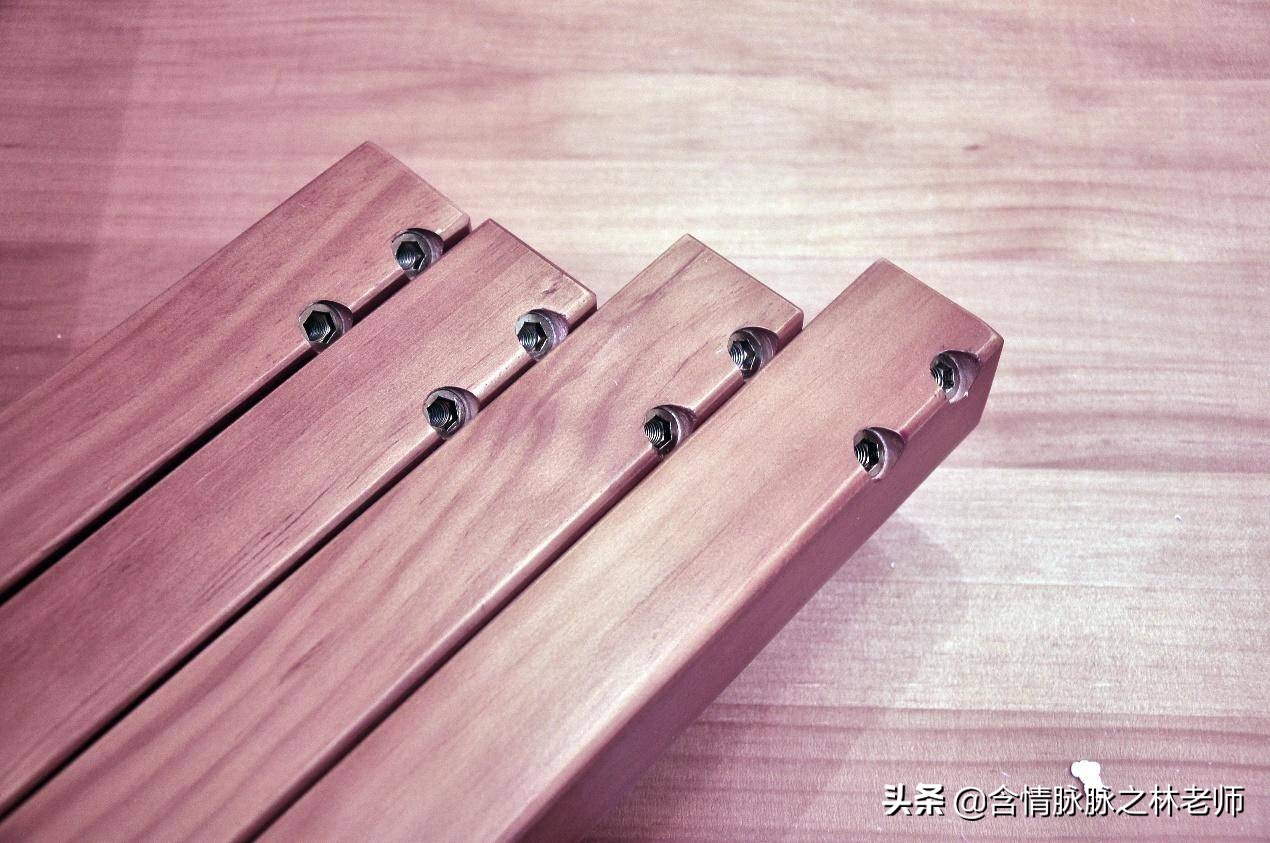 最新款式餐桌家用,实用实木餐桌款式推荐