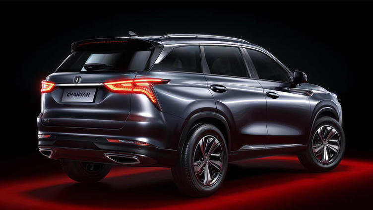 长安cs75plus和宋prodmi咋选,长安cs75plus和瑞虎8pro哪个好