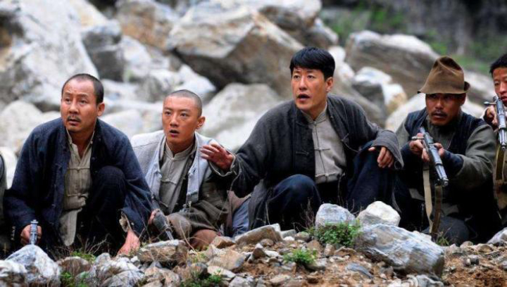 让牛顿崩溃的抗日神剧,牛顿棺材板压不住了神剧