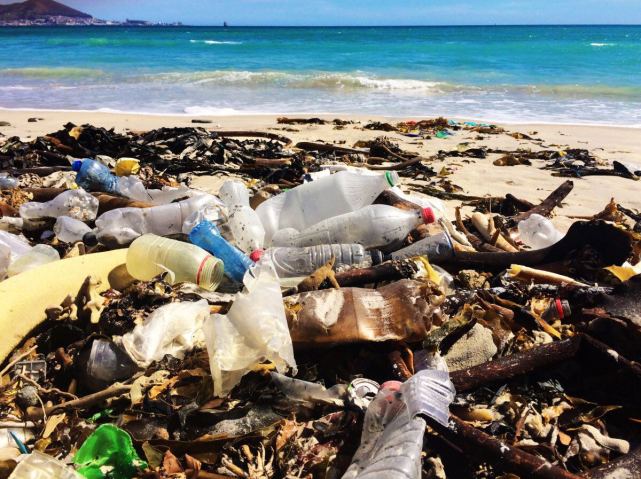 这个诞生不过百年的材料，却让发明者自杀“谢罪”