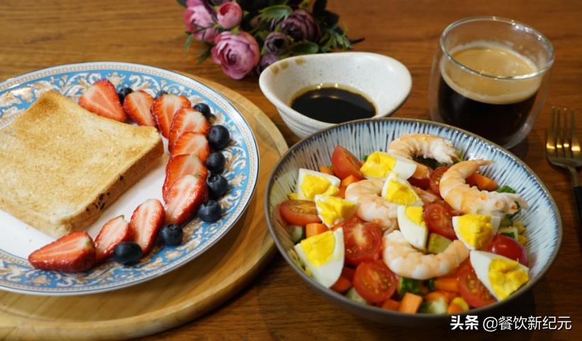 看完曹县人的一日三餐，再看上海人的，网友：没有对比就没有伤害