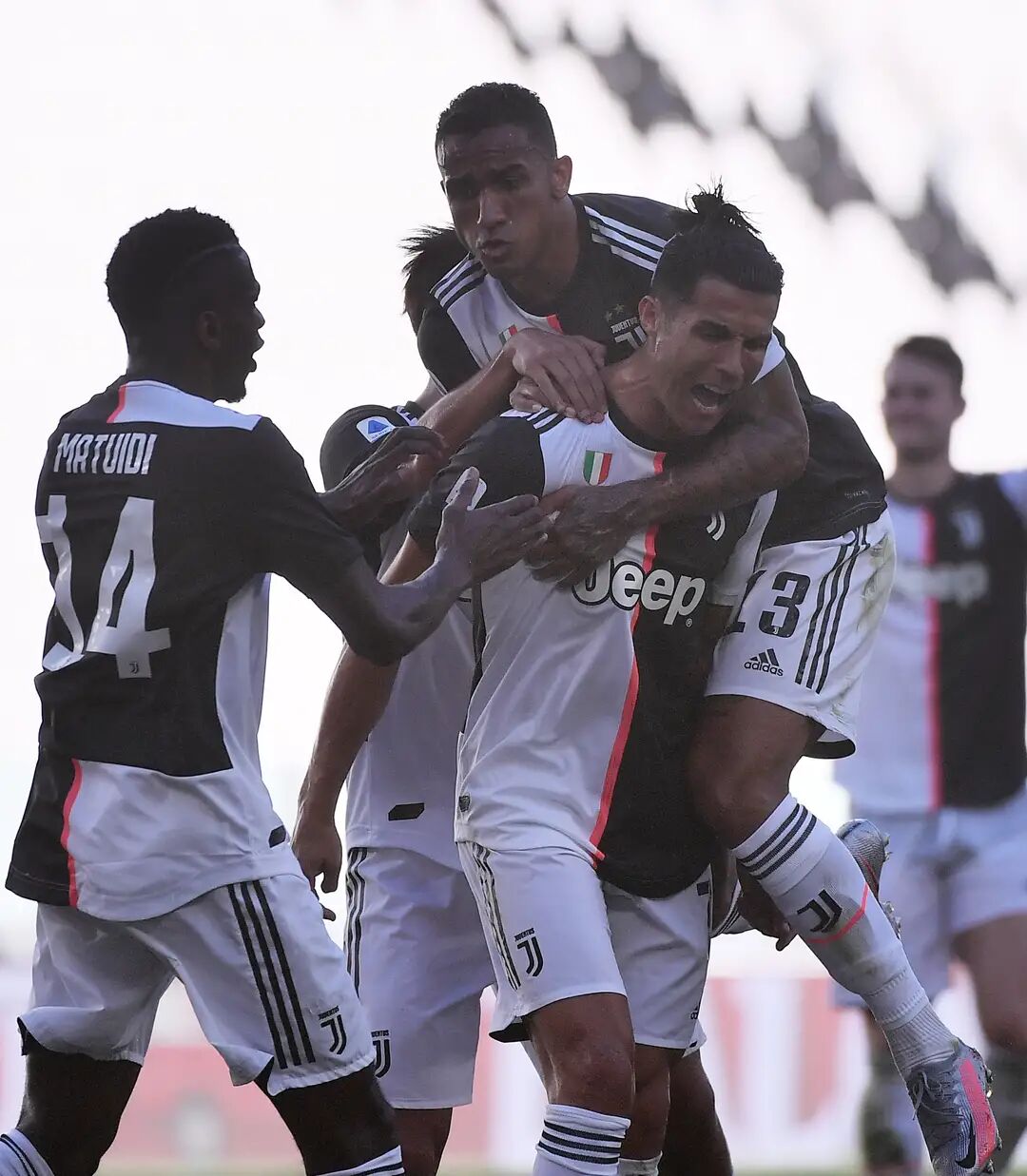 意甲尤文图斯战绩,意甲积分榜尤文先赛一场仍居第四