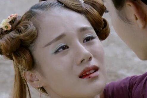 花千骨变成妖神知道白子画的伤疤,花千骨变成妖神霓漫天