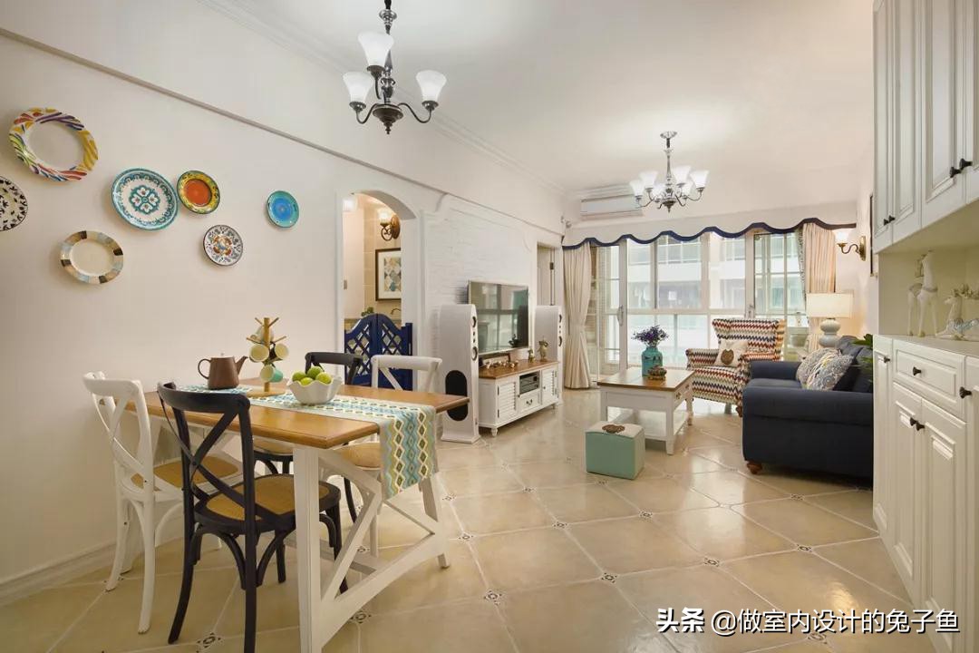 客厅和餐厅连在一起怎么搭配,客厅沙发和餐桌放一起如何搭配